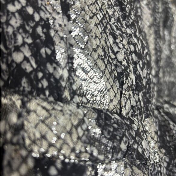 Michael Michael Kors Metallic Snakeskin Tiered Dress Size M | NWT $295 - Picture 9 of 11